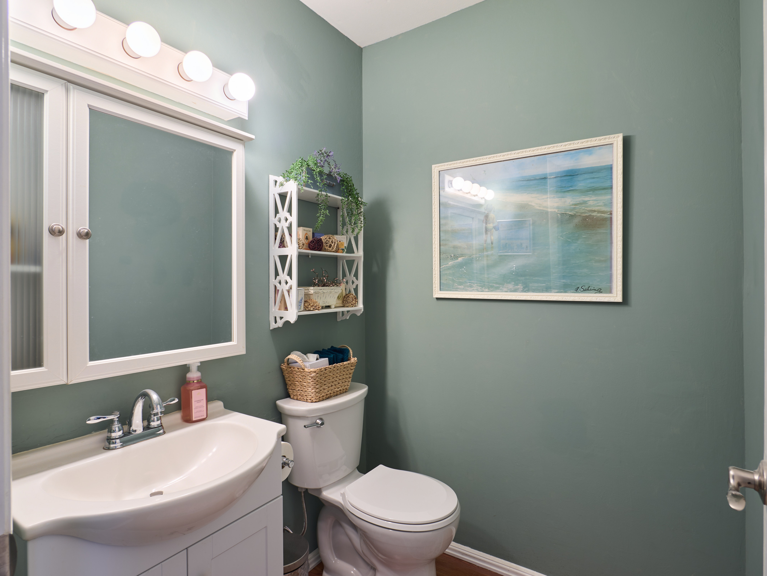 Updated bathroom in Vista Pines condominium